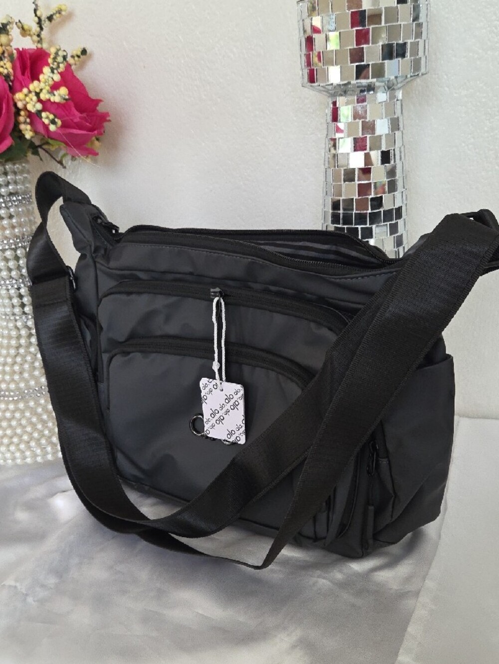 ALO Yoga Black Crossbody Sling Bag